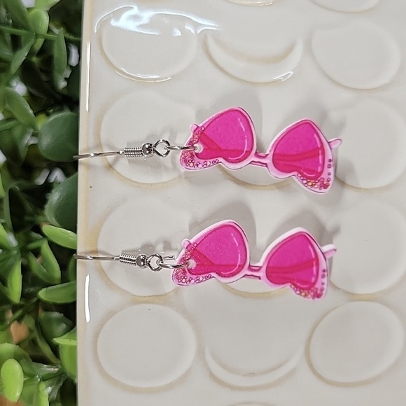 🔥LAST PAIR🔥 Barbie Girl Sunny Drop Earrings - Picture 1 of 6